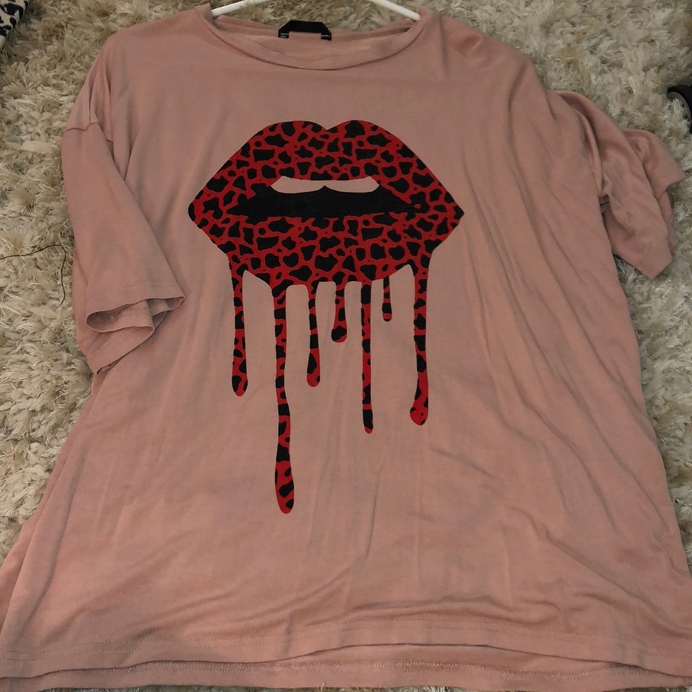 Oversized Tee